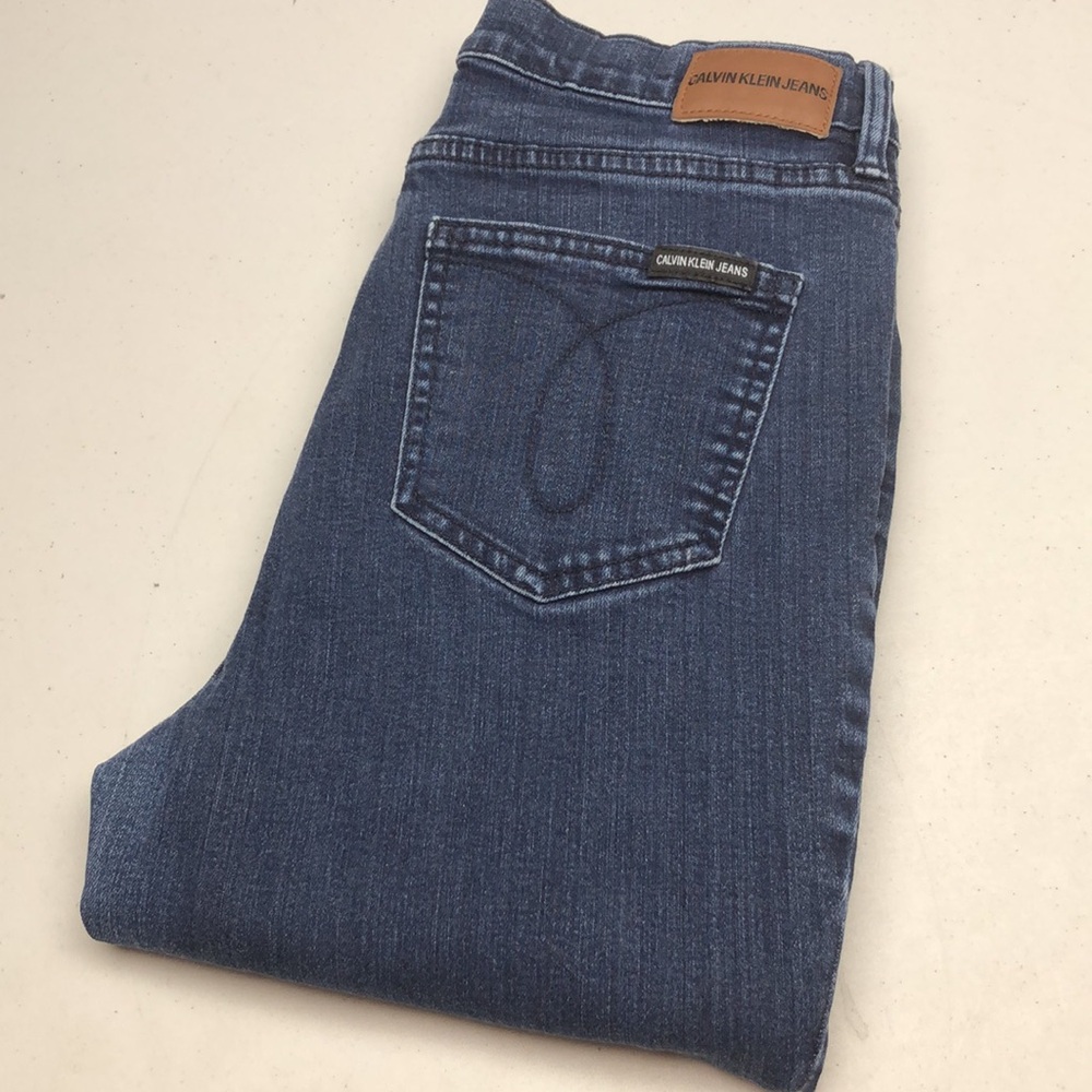 CALVIN KLEIN HIGH-RISE SKINNY JEANS 8/29x28 ⭐️